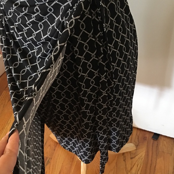 ‼️SOLD‼️Motherhood Maternity Wrap Dress - Picture 10 of 13